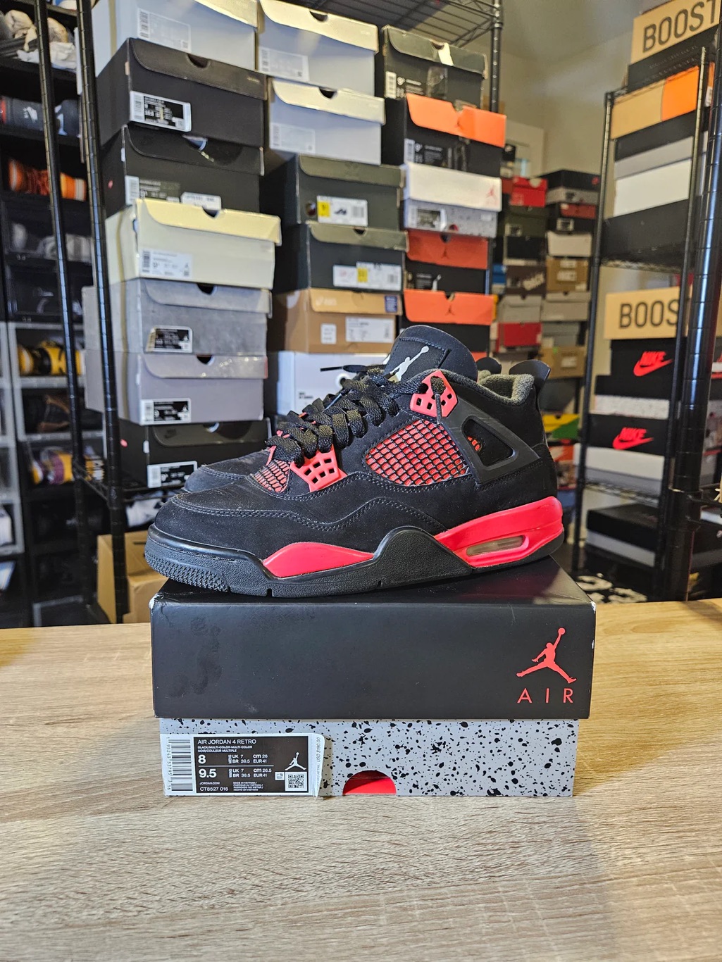 Air Jordan 4 Retro Mid Red Thunder